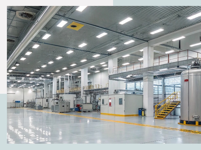 Освещение ангаров в Сосновоборске от 621 руб. - Эффективные решения